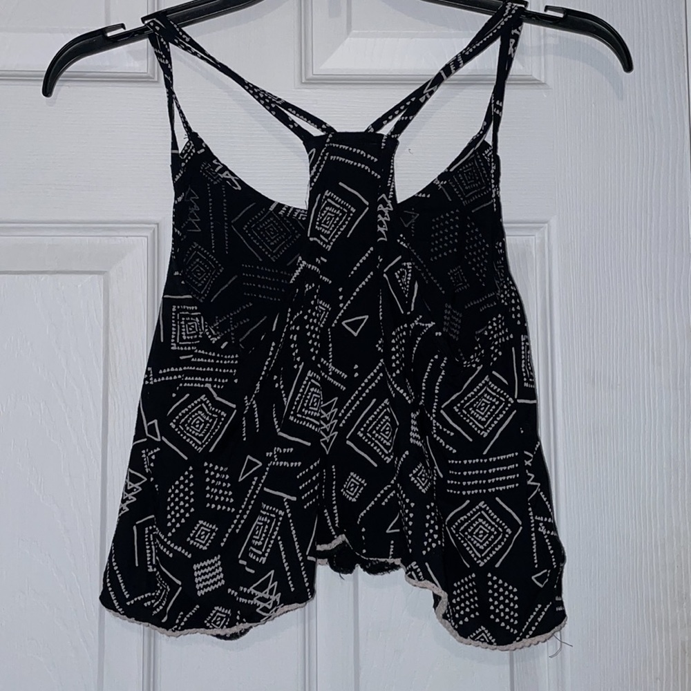 Aztec Crop - Picture 2 of 3